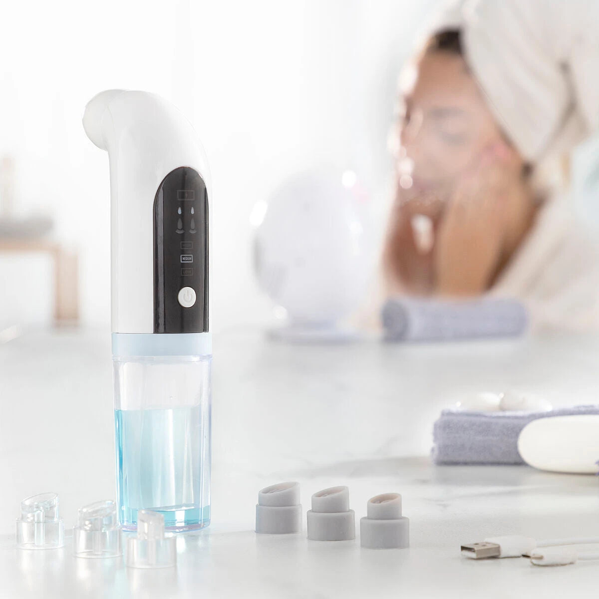 Rechargeable Facial Impurity Hydro-cleanser Hyser InnovaGoods skincare packaging