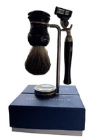 Set Crabtree & Evelyn: Crabtree & Evelyn, Shaving Razor, 5 Blades + Crabtree & Evelyn, Face Shaving Brush